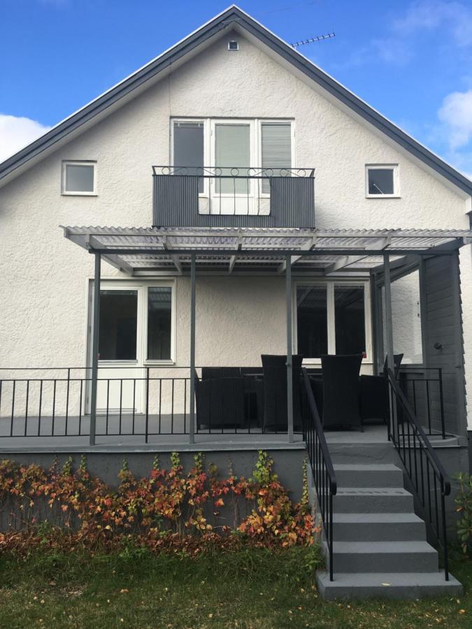 Bjoerkholm - Villa In Målilla Eksteriør billede