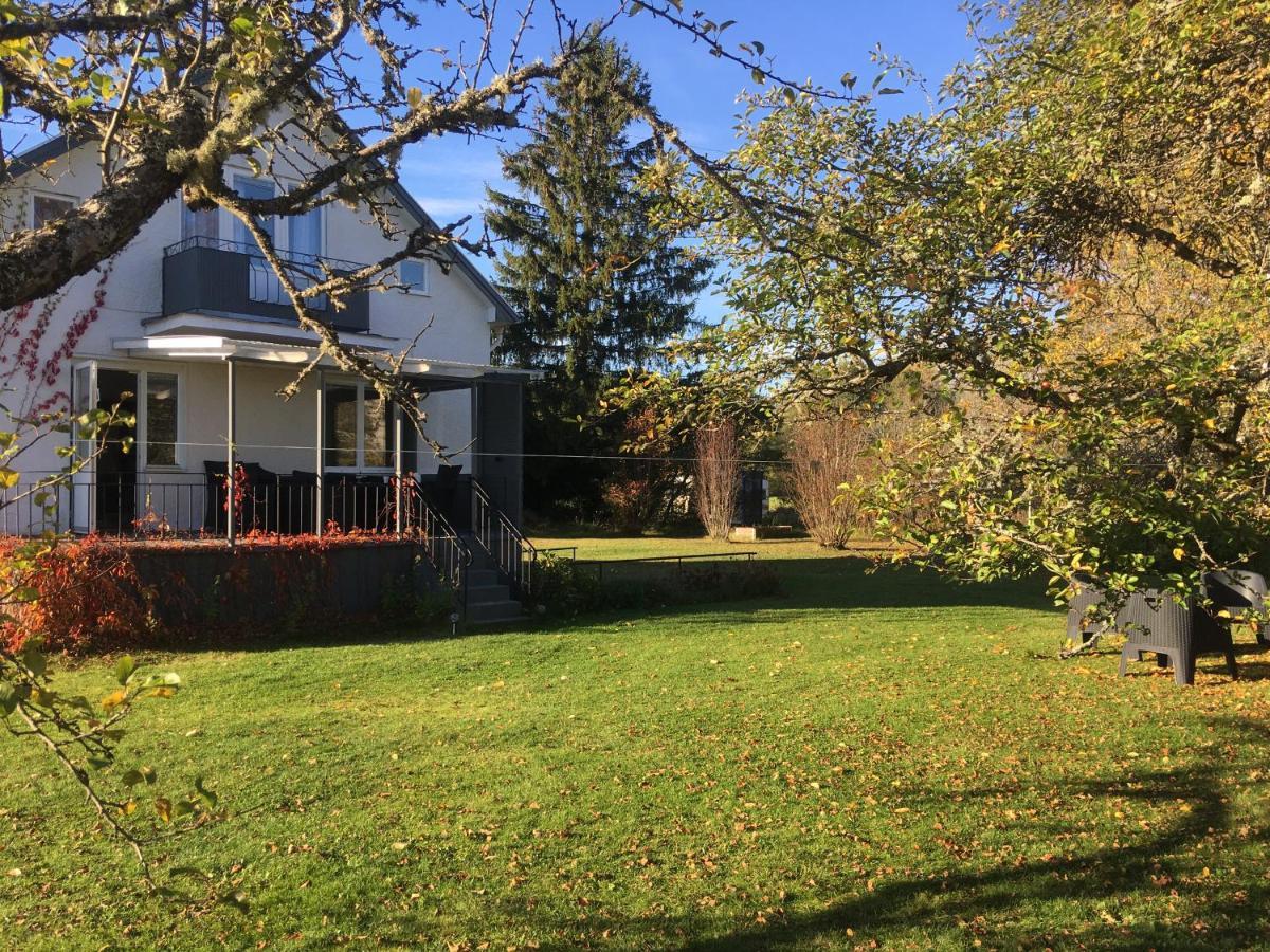Bjoerkholm - Villa In Målilla Eksteriør billede