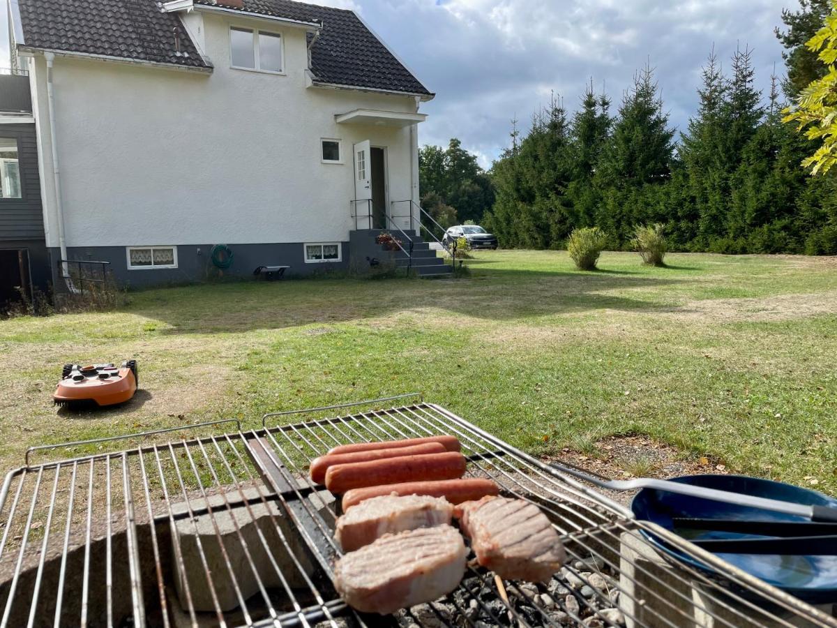 Bjoerkholm - Villa In Målilla Eksteriør billede